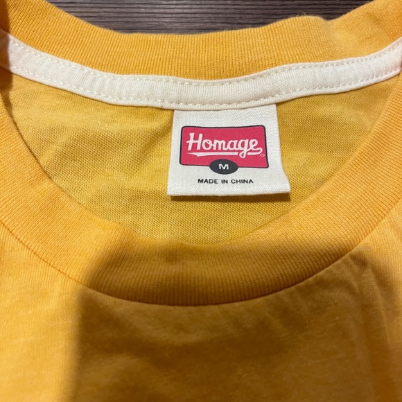 Chiefs shirt - Picture 2 of 2